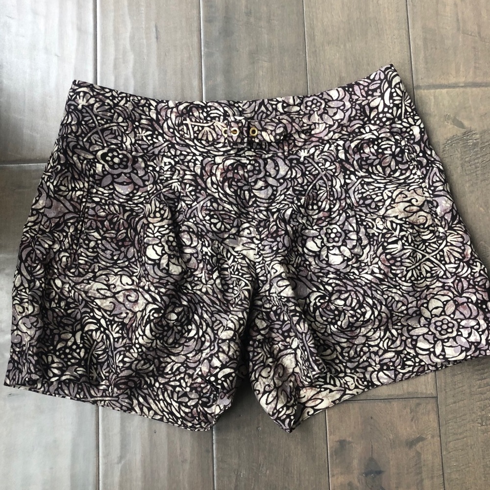 Anthropologie linen cotton shorts floral with gold